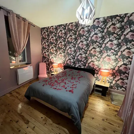 Gite De Prestige Holiday home Montluel